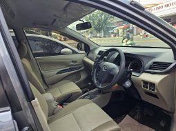 Daihatsu Xenia R Deluxe 1.3 AT ( Matic ) 2012 Abu2 Tua Km 124rban Plat Jakarta Timur 11