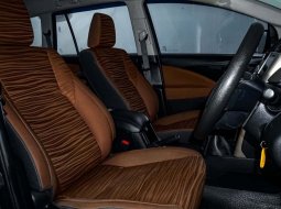 Toyota Kijang Innova V M/T Diesel 2017 6