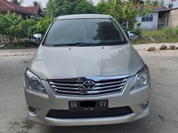 Toyota Kijang Innova 2.5 G 2012 solar