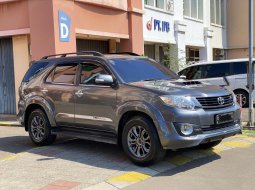 Toyota Fortuner G TRD 2015 vnt manual diesel