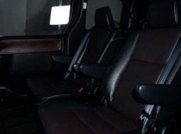 Toyota Voxy 2.0 A/T 2019  - Beli Mobil Bekas Berkualitas 2