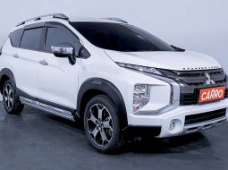 JUAL Mitsubishi Xpander Cross Premium Package AT 2019 Putih