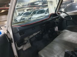 Mitsubishi Colt L300 Box Diesel Manual 2017 Low km power steering 5