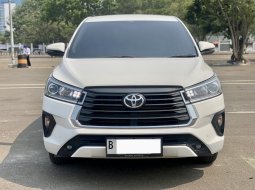 Toyota Kijang Innova V A/T Diesel 2022 Putih 2