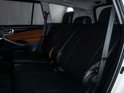 Toyota Kijang Innova V 2018  - Beli Mobil Bekas Berkualitas 5