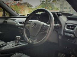 KM 9rb, Lexus UX200 F-Sport At 2020 Blazing Carnelian 10