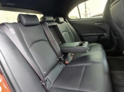 KM 9rb, Lexus UX200 F-Sport At 2020 Blazing Carnelian 12