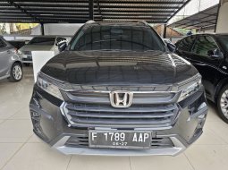 Honda BR-V E MT 2022 KM 9000 Kondisi mulus terawat istimewa