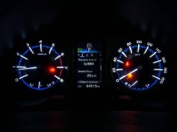 Toyota Kijang Innova V 2018  - Mobil Cicilan Murah 2