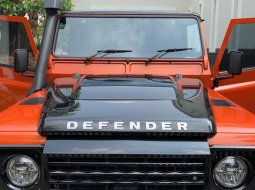 Land Rover Defender Limited Adventure 2016 1