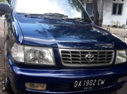 Toyota Kijang LGX 2000 Biru