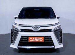 Toyota Voxy 2.0 A/T 2019  - Promo DP & Angsuran Murah 4