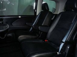 Nissan Serena Highway Star 2019 Hitam 12