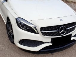 14rb Miles, Mercedes-Benz  A200 AMG Facelift At HB (w176) 2016 Putih 4