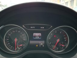 14rb Miles, Mercedes-Benz  A200 AMG Facelift At HB (w176) 2016 Putih 12