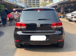 Volkswagen Golf TSI 6