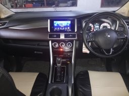 Mitsubishi Xpander Cross Premium AT 2019 6