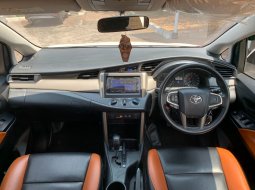 Toyota Kijang Innova 2.0 NA 2018 Putih 11