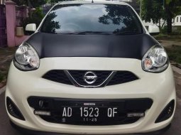 Nissan March 1.2 NA 2015 Putih 1