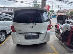 Honda Freed SD 2013 6