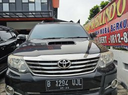 Toyota Fortuner 2.4 G MT Tahun 2015 Kondisi Mulus Terawat Istimewa 1