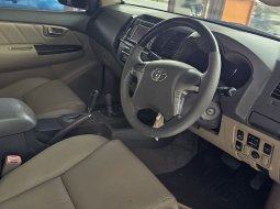Toyota Fortuner V NIK 2011 Kondisi Mulus Terawat Istimewa Seperti Baru 6