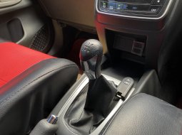 Toyota Avanza Veloz 2020 manual dp 2jt 5