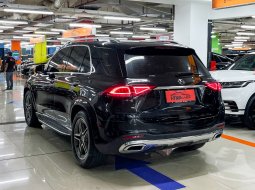 Mercedes-Benz GLE 400 Coupe 4MATIC AMG Line 2022 Hitam 7