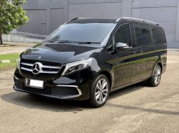 Mercedes-Benz V-Class V 260 2019 Hitam 1