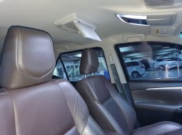 Toyota Fortuner 2.4 VRZ AT Diesel 2019 facelift 6