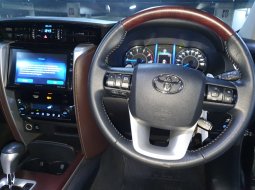 Toyota Fortuner 2.4 VRZ AT Diesel 2019 facelift 20