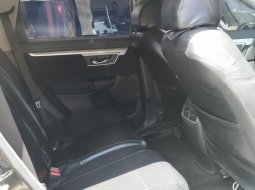 Honda CR-V 2.0 2018 Hitam Matic KM70Rbuan Mulus terawat 7