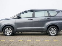 Toyota Kijang Innova 2.4V 2019 Silver 4
