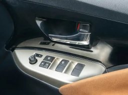 Toyota Kijang Innova 2.4V 2019 Silver 10
