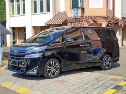 Toyota Vellfire 2.5 G A/T 2019 atpm dp ceper