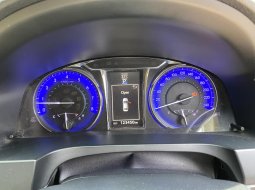 Toyota Camry 2.5 G AT 2017 Hitam 10