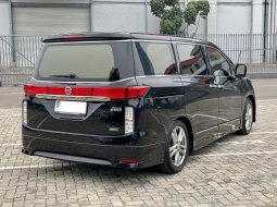 Nissan Elgrand 3.5 Highway Star 2013 Hitam 4