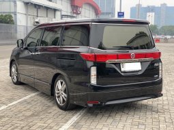 Nissan Elgrand 3.5 Highway Star 2013 Hitam 5