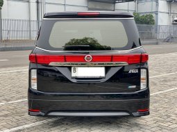 Nissan Elgrand 3.5 Highway Star 2013 Hitam 6