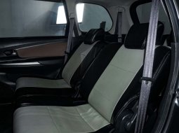 Daihatsu Xenia R SPORTY1.3 2018 6