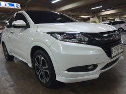 Honda HR-V 1.8 Prestige 2018 gresss 5