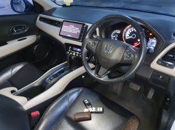 Honda HR-V 1.8 Prestige 2018 gresss 17