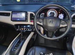 Honda HR-V 1.8 Prestige 2018 gresss 21