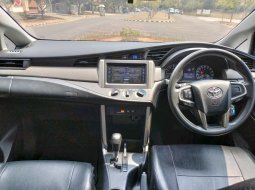 Toyota Kijang Innova G A/T Gasoline 2018 Silver 10