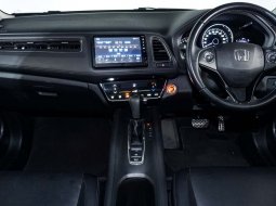 Honda HR-V E 1.5 AT Special Edition 4