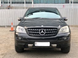 Mercedes-Benz M-Class ML 350 2006 Hitam