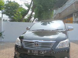 Toyota Kijang Innova 2.0 G 2012