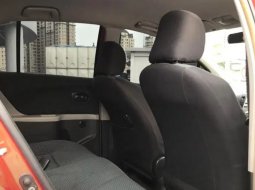 Toyota Yaris E A/T Rawatan ATPM Resmi Body Mulus Interior Orsinil Plat GENAP Pjk AGT 2024 Siap Pakai 6