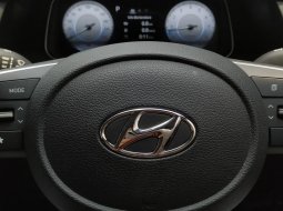 Hyundai Creta Style 2022 Merah KM20rbuan Like New 3