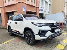 Toyota Fortuner 2.4 TRD AT 2018 vrz dp minim